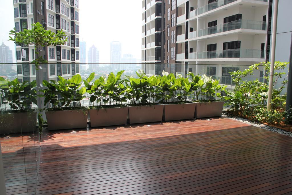 Summer Suites Residences By Subhome Kuala Lumpur Extérieur photo