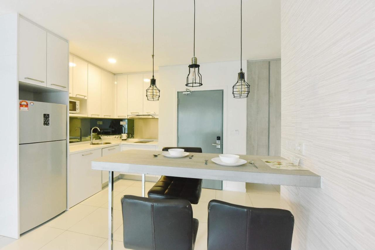 Summer Suites Residences By Subhome Kuala Lumpur Extérieur photo
